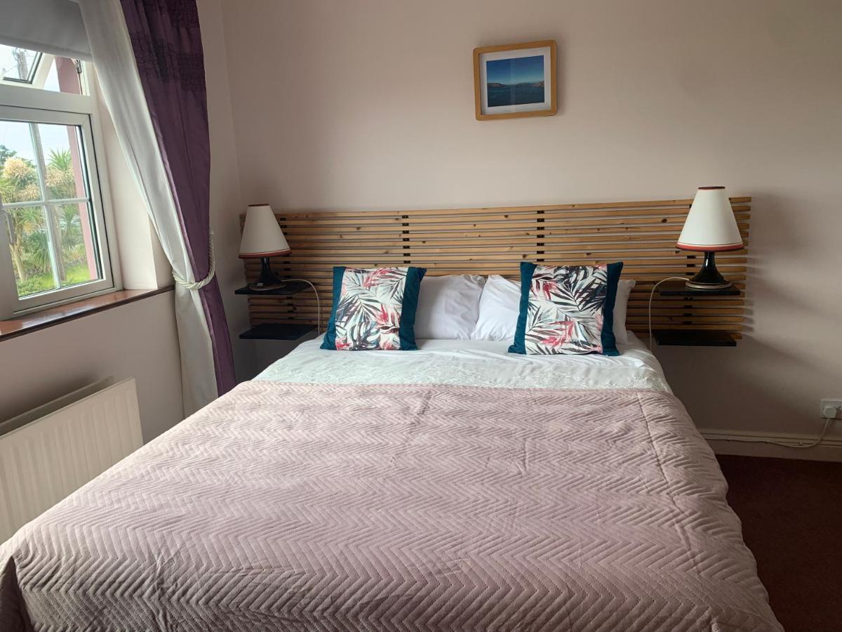 Brownes Bed and Breakfast Emlagh East Exteriör bild