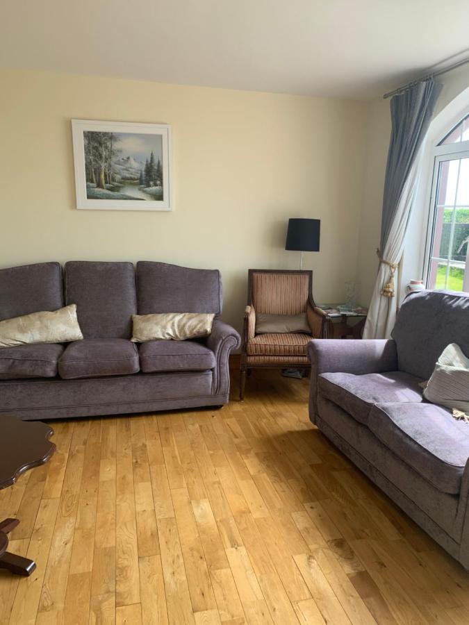 Brownes Bed and Breakfast Emlagh East Exteriör bild