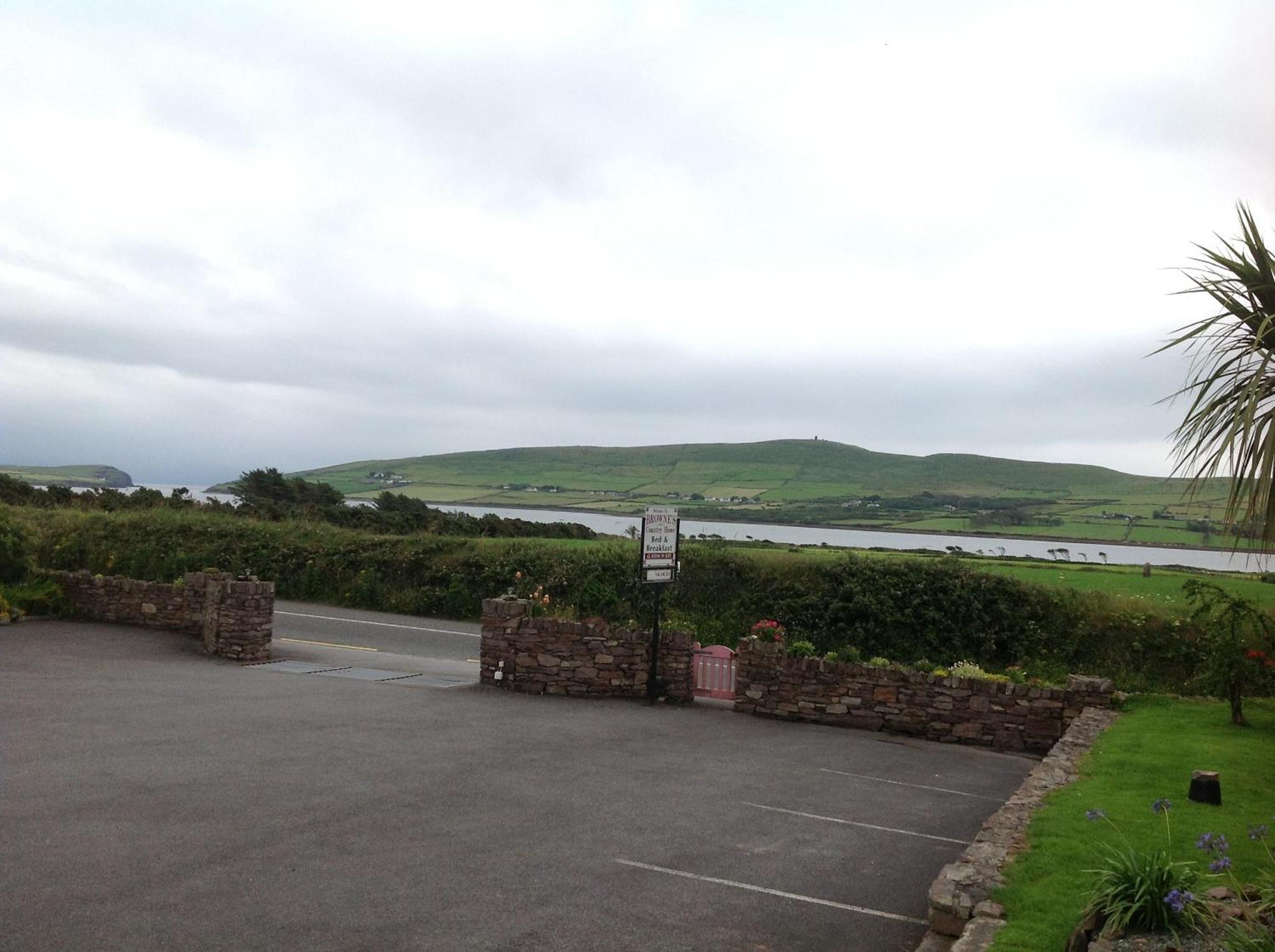 Brownes Bed and Breakfast Emlagh East Exteriör bild