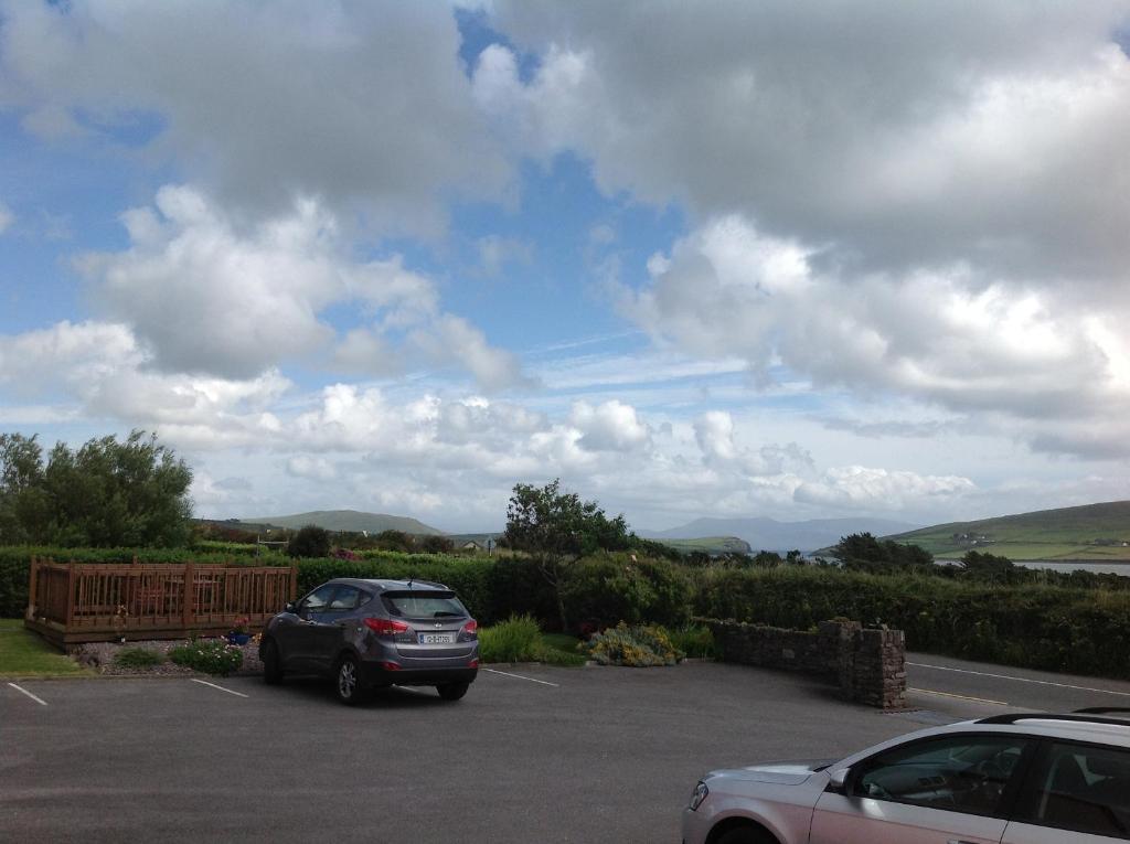 Brownes Bed and Breakfast Emlagh East Exteriör bild