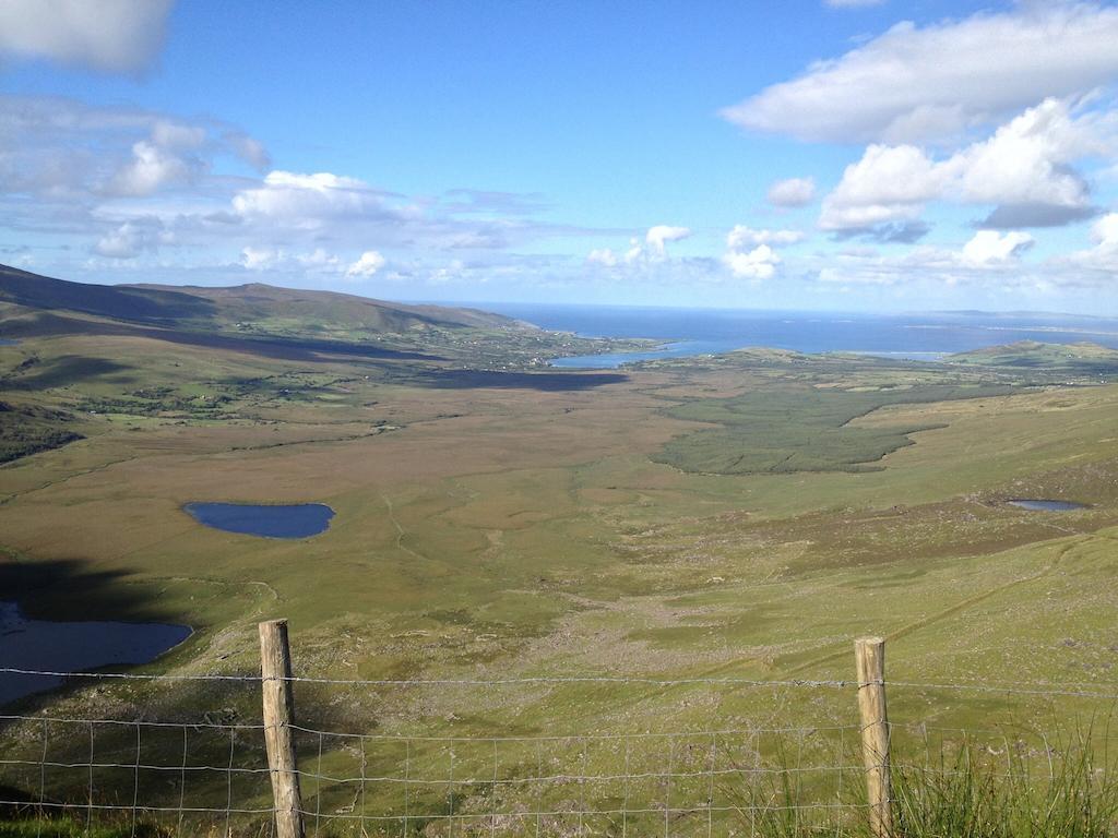 Brownes Bed and Breakfast Emlagh East Exteriör bild