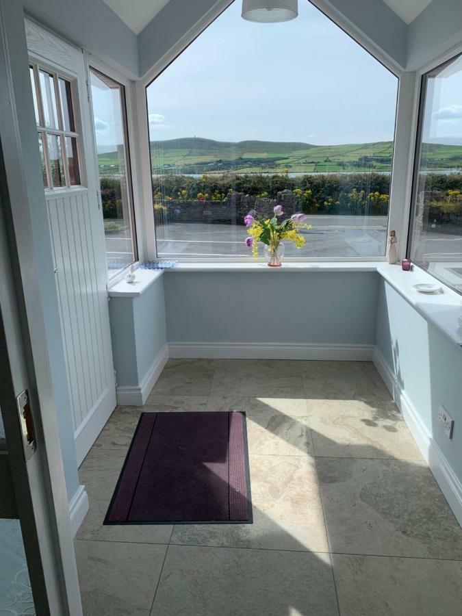 Brownes Bed and Breakfast Emlagh East Exteriör bild