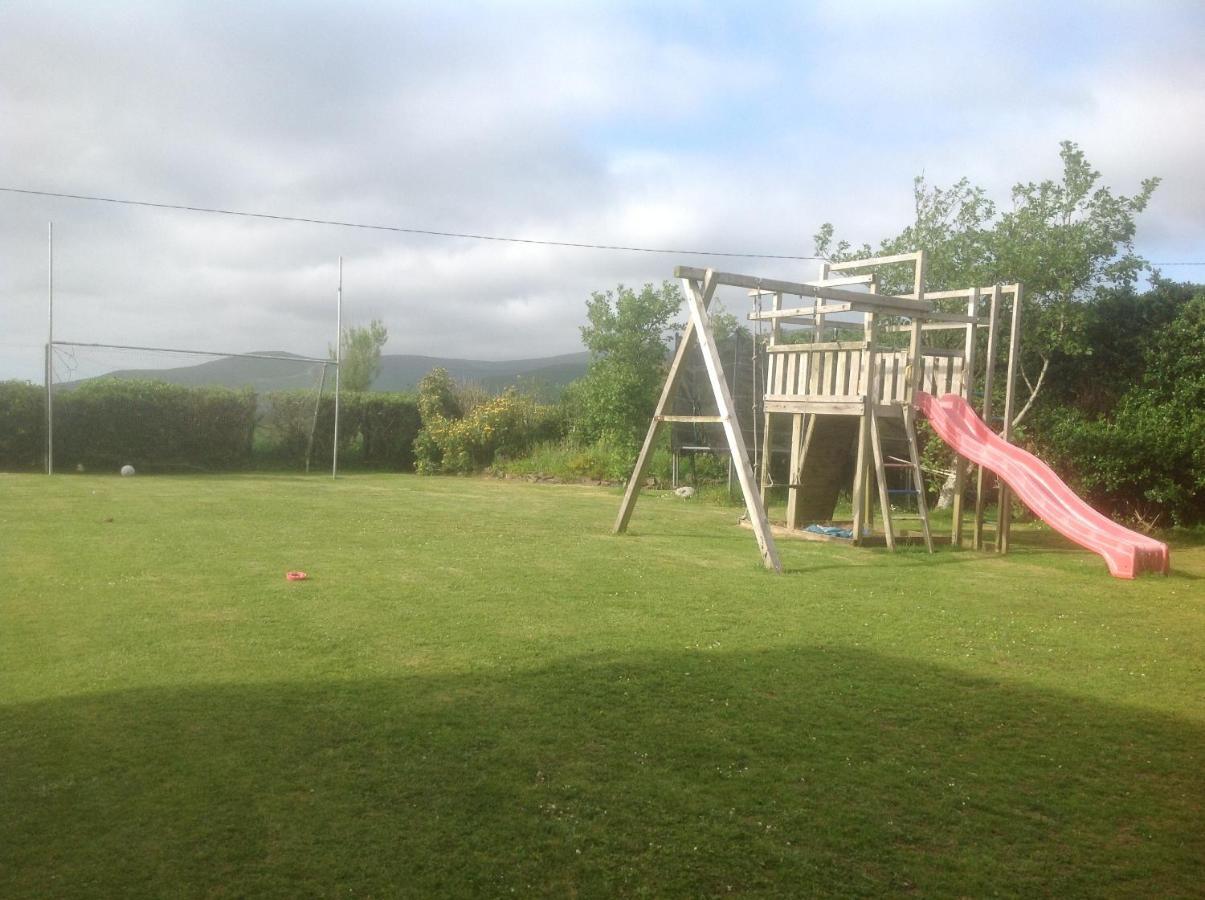 Brownes Bed and Breakfast Emlagh East Exteriör bild
